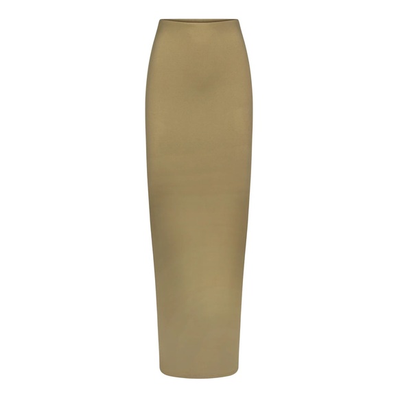 Skims Fits Everybody Long Skirt in Khaki - Picture 3 of 4
